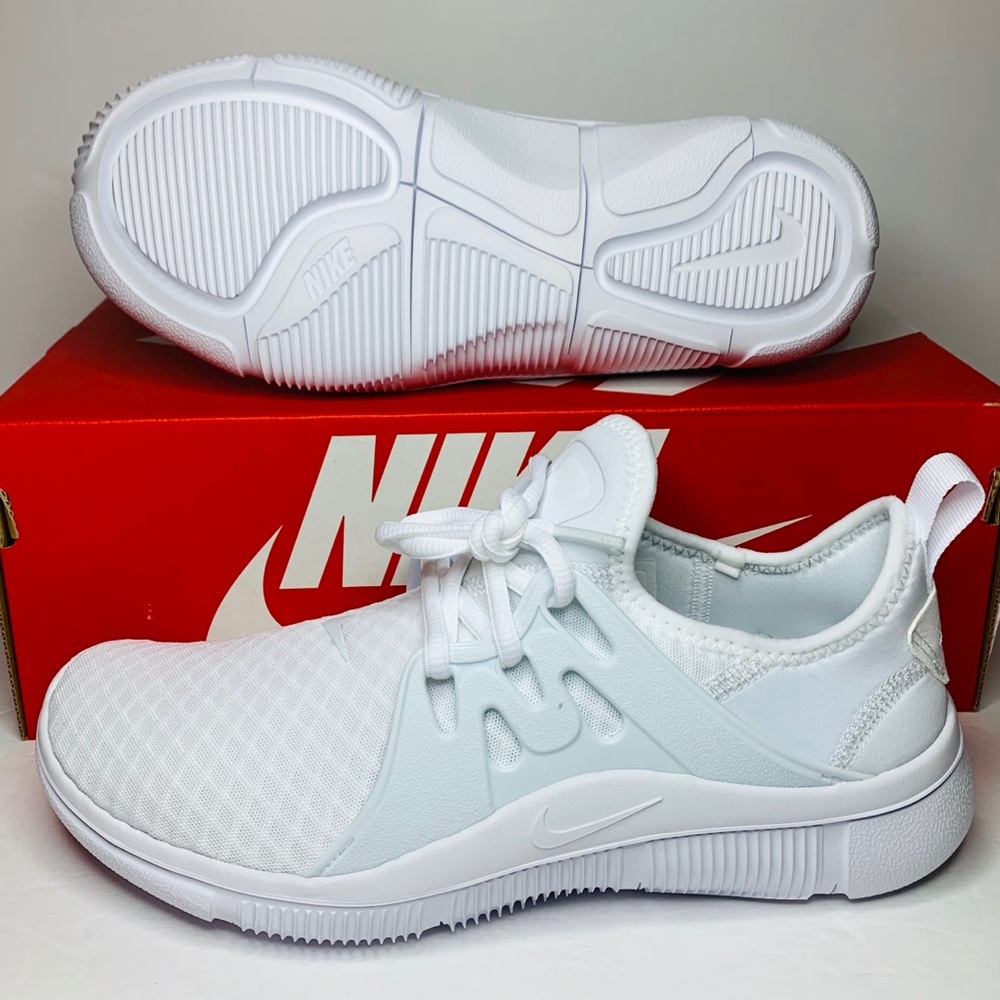 Wmns Nike Acalme - Picture 3 of 10